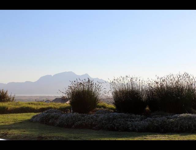 LAND FOR SALE IN OUBAAI